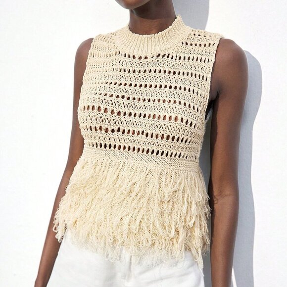 Sweaters - Apricot Casual Women's Sleeveless Crew Neck Fringed Top